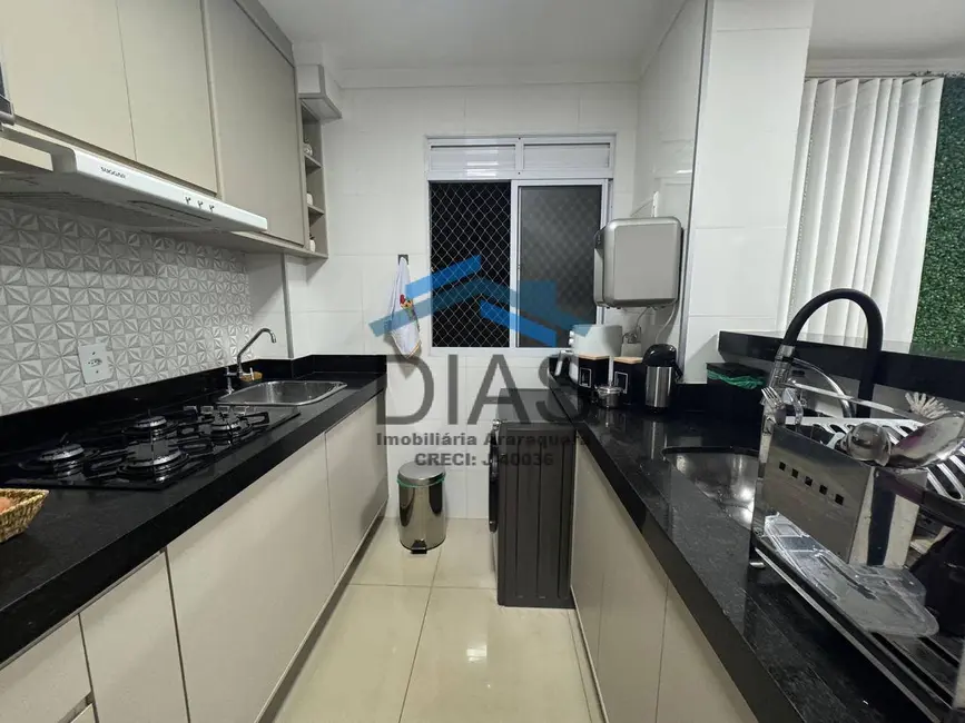 Apartamento com 2 quartos à venda, 45m2 em Vila Vieira (Vila Xavier), Araraquara - SP - imagem 3 Foto 3 de Apartamento com 2 quartos à venda, 45m2 em Vila Vieira (Vila Xavier), Araraquara - SP