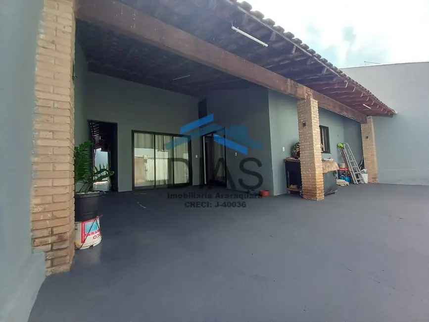 Casa com 2 quartos à venda, 194m2 em Jardim Residencial Lupo II, Araraquara - SP - imagem 1 Foto 1 de Casa com 2 quartos à venda, 194m2 em Jardim Residencial Lupo II, Araraquara - SP