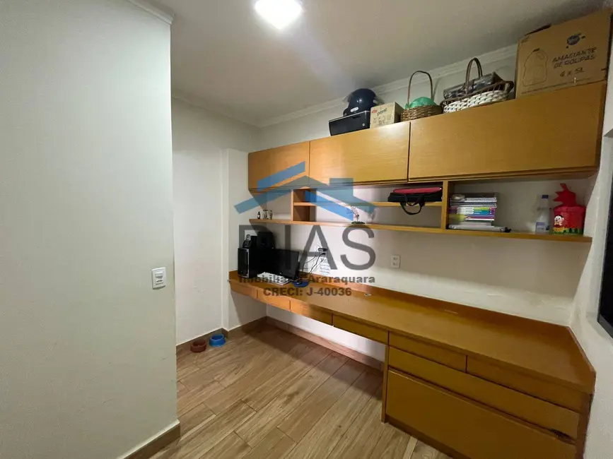 Casa com 2 quartos à venda, 194m2 em Jardim Residencial Lupo II, Araraquara - SP - imagem 8 Foto 8 de Casa com 2 quartos à venda, 194m2 em Jardim Residencial Lupo II, Araraquara - SP