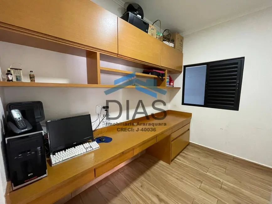 Casa com 2 quartos à venda, 194m2 em Jardim Residencial Lupo II, Araraquara - SP - imagem 7 Foto 7 de Casa com 2 quartos à venda, 194m2 em Jardim Residencial Lupo II, Araraquara - SP