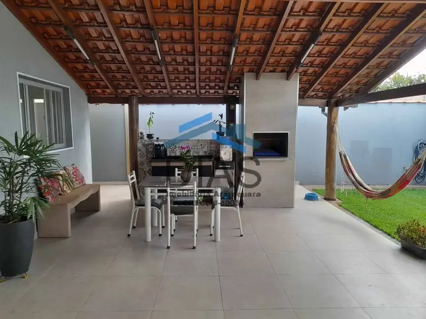 Casa com 2 quartos à venda, 250m2 em Jardim Residencial Elvio Lupo, Araraquara - SP - imagem 4 Foto 4 de Casa com 2 quartos à venda, 250m2 em Jardim Residencial Elvio Lupo, Araraquara - SP