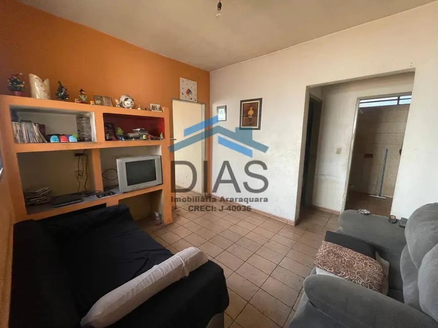 Foto 4 de Casa com 3 quartos à venda, 330m2 em Jardim Tinen, Araraquara - SP