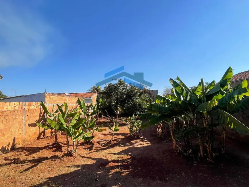 Terreno / Lote à venda, 275m2 em Parque Residencial Vale do Sol, Araraquara - SP - imagem 5 Foto 5 de Terreno / Lote à venda, 275m2 em Parque Residencial Vale do Sol, Araraquara - SP