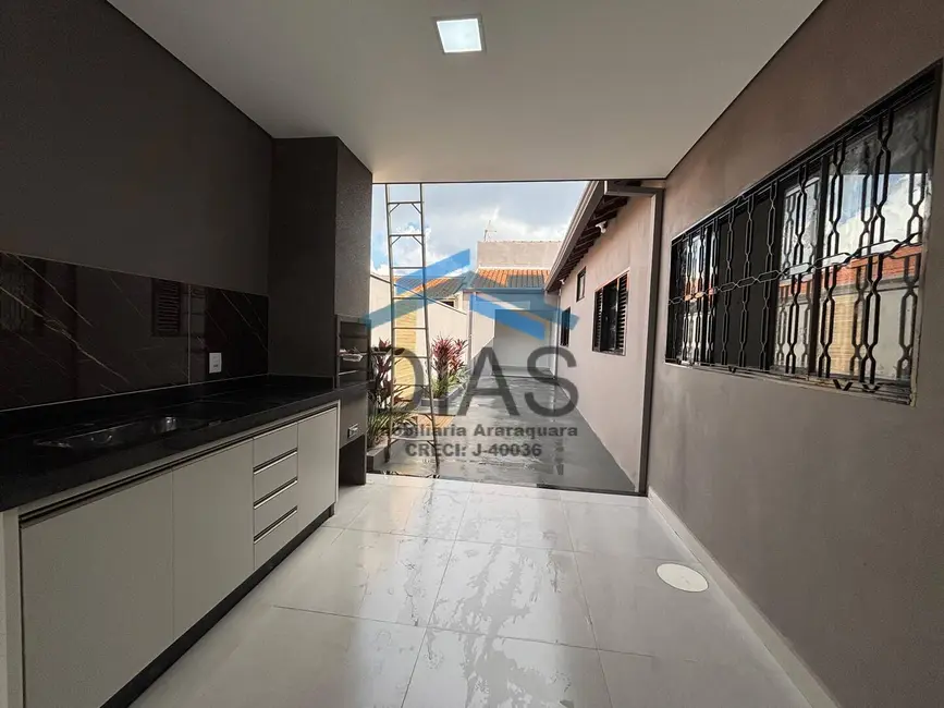 Casa com 3 quartos à venda, 190m2 em Parque Igaçaba, Araraquara - SP - imagem 8 Foto 8 de Casa com 3 quartos à venda, 190m2 em Parque Igaçaba, Araraquara - SP