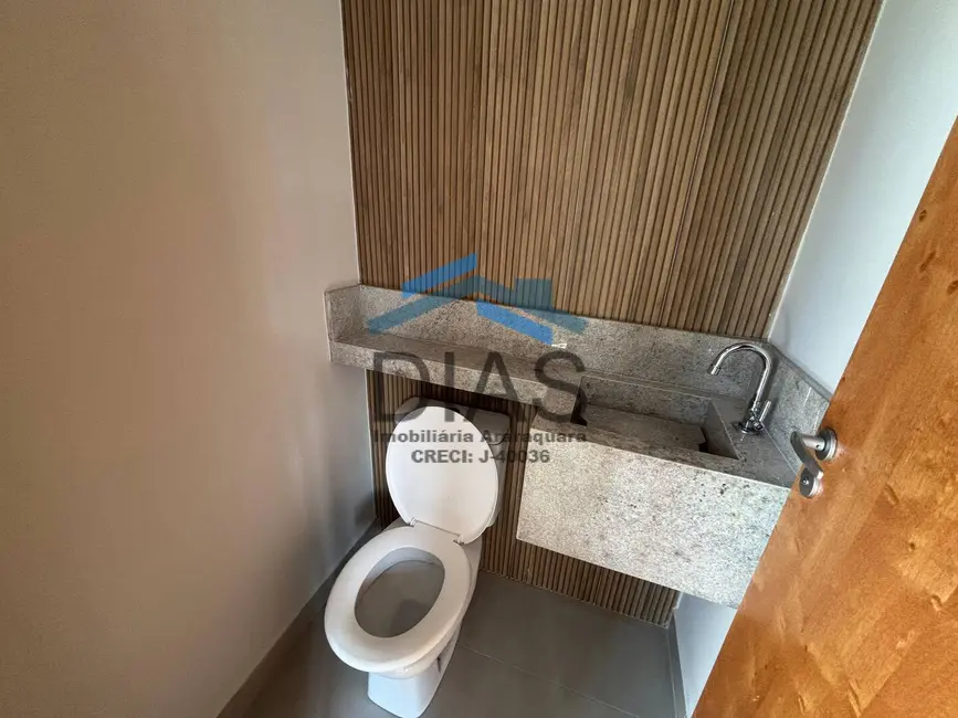 Casa com 3 quartos à venda, 190m2 em Parque Igaçaba, Araraquara - SP - imagem 9 Foto 9 de Casa com 3 quartos à venda, 190m2 em Parque Igaçaba, Araraquara - SP