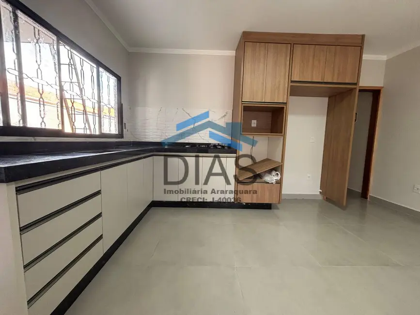 Casa com 3 quartos à venda, 190m2 em Parque Igaçaba, Araraquara - SP - imagem 6 Foto 6 de Casa com 3 quartos à venda, 190m2 em Parque Igaçaba, Araraquara - SP