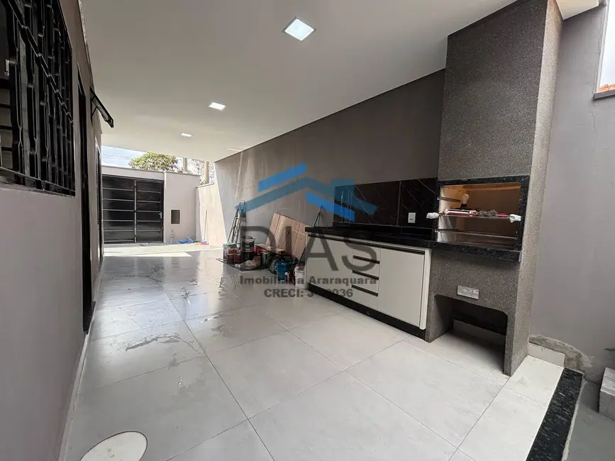 Casa com 3 quartos à venda, 190m2 em Parque Igaçaba, Araraquara - SP - imagem 2 Foto 2 de Casa com 3 quartos à venda, 190m2 em Parque Igaçaba, Araraquara - SP
