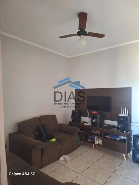 Foto 2 de Casa com 2 quartos à venda, 255m2 em Jardim Santa Júlia (Vila Xavier), Araraquara - SP