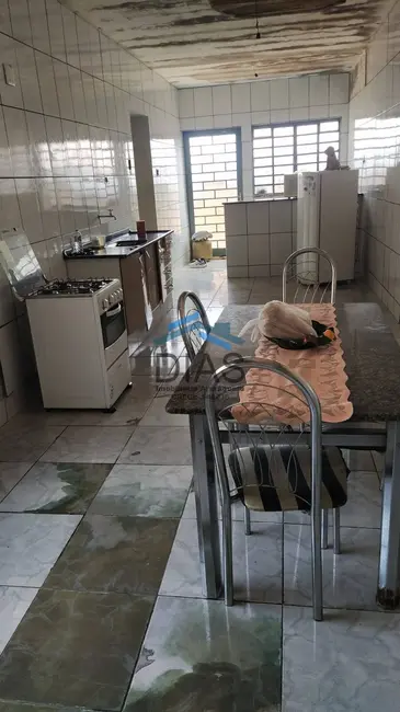 Foto 10 de Casa à venda, 295m2 em Jardim Roberto Selmi Dei, Araraquara - SP
