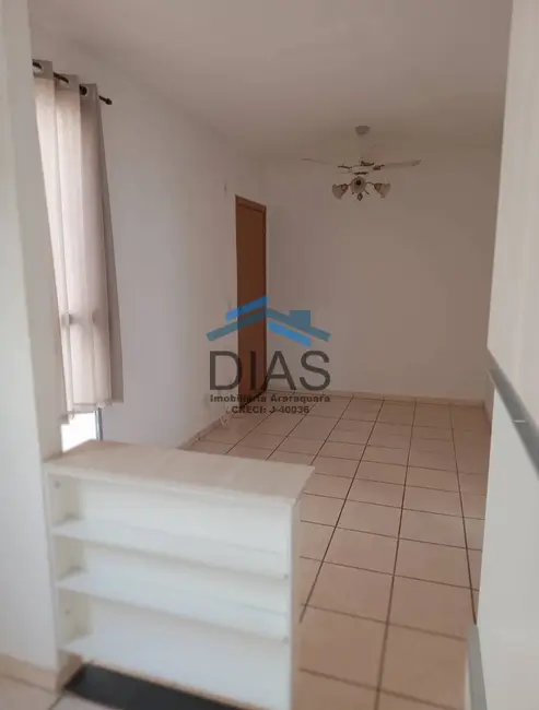 Foto 5 de Apartamento com 2 quartos à venda, 45m2 em Jardim Quitandinha II, Araraquara - SP