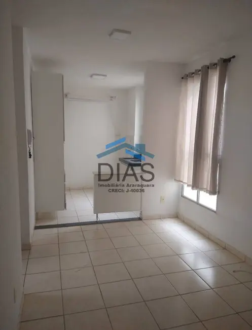 Foto 3 de Apartamento com 2 quartos à venda, 45m2 em Jardim Quitandinha II, Araraquara - SP
