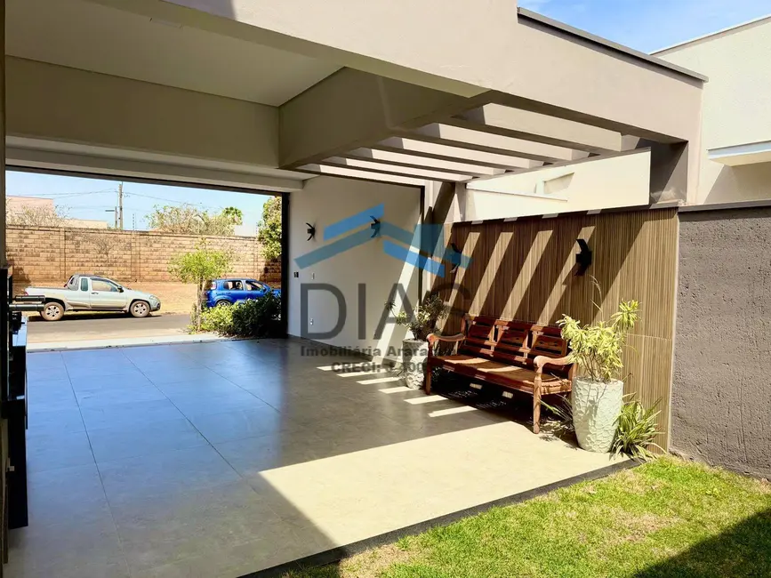 Foto 5 de Casa com 3 quartos à venda, 285m2 em Parque Residencial Damha, Araraquara - SP