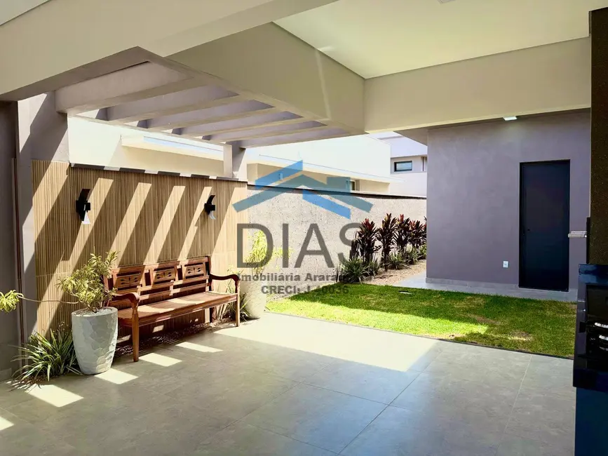 Foto 3 de Casa com 3 quartos à venda, 285m2 em Parque Residencial Damha, Araraquara - SP