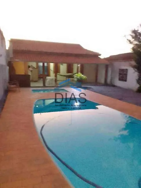 Foto 1 de Casa com 1 quarto à venda, 300m2 em 3° Distrito Industrial (Virgílio Ometto Pavan), Araraquara - SP