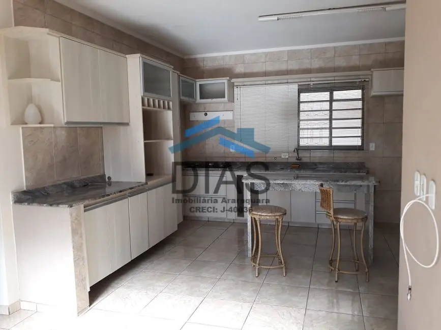 Casa com 3 quartos à venda, 285m2 em Vila Melhado, Araraquara - SP - imagem 5 Foto 5 de Casa com 3 quartos à venda, 285m2 em Vila Melhado, Araraquara - SP