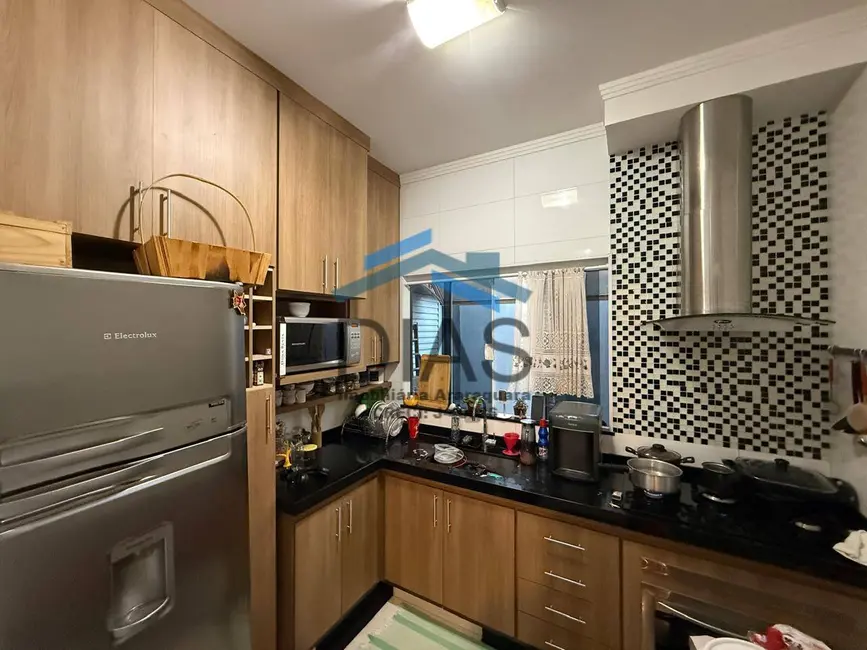 Foto 7 de Casa com 3 quartos à venda, 255m2 em Jardim Maria Luiza V, Araraquara - SP