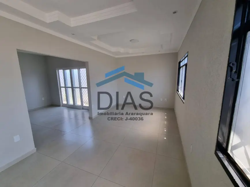 Foto 8 de Casa com 4 quartos à venda, 360m2 em Jardim Adalgisa, Araraquara - SP