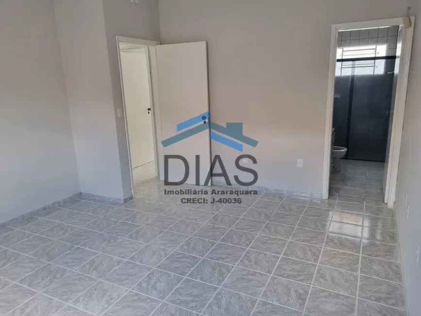 Foto 9 de Casa com 4 quartos à venda, 360m2 em Jardim Adalgisa, Araraquara - SP