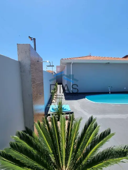 Foto 1 de Casa com 4 quartos à venda, 360m2 em Jardim Adalgisa, Araraquara - SP