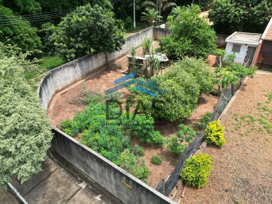 Chácara à venda, 84000m2 em Jardim Maria Luiza IV, Araraquara - SP - imagem 8 Foto 8 de Chácara à venda, 84000m2 em Jardim Maria Luiza IV, Araraquara - SP