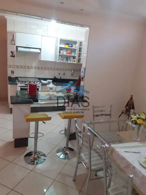 Foto 4 de Casa com 3 quartos à venda, 178m2 em Jardim Uirapuru II, Araraquara - SP