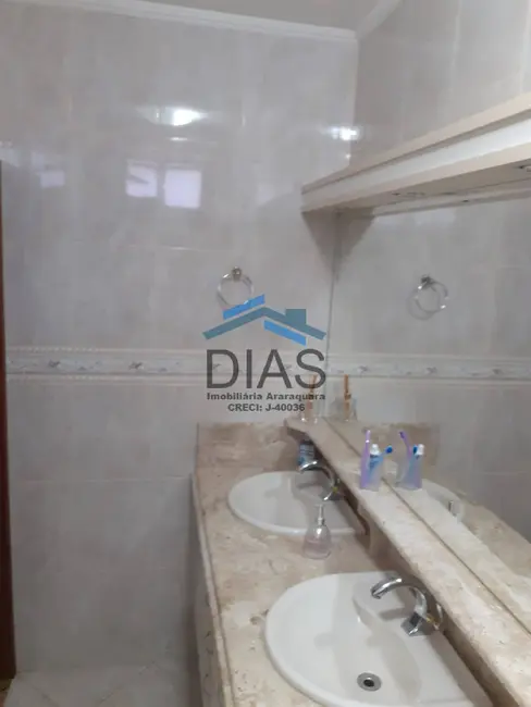 Foto 8 de Casa com 3 quartos à venda, 178m2 em Jardim Uirapuru II, Araraquara - SP