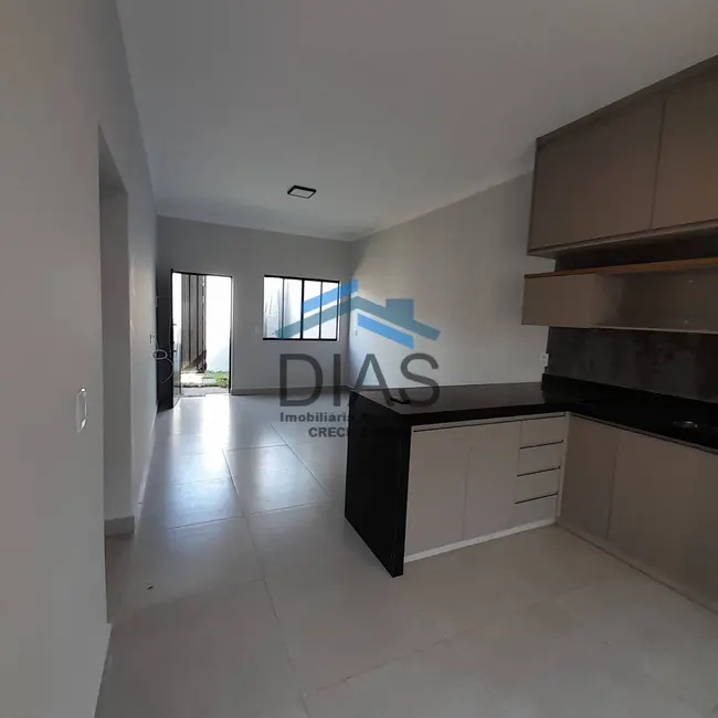 Casa com 2 quartos à venda, 70m2 em Araraquara - SP - imagem 3 Foto 3 de Casa com 2 quartos à venda, 70m2 em Araraquara - SP