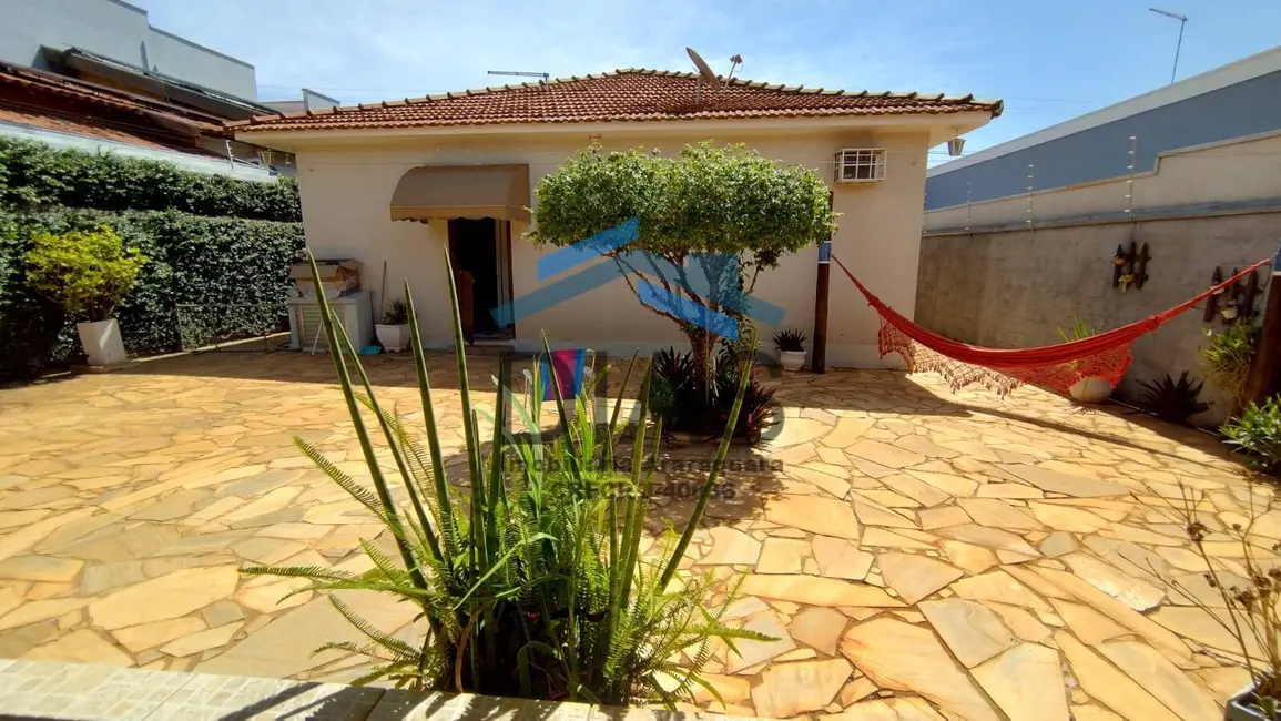 Foto 1 de Casa com 3 quartos à venda, 175m2 em Vila Harmonia, Araraquara - SP