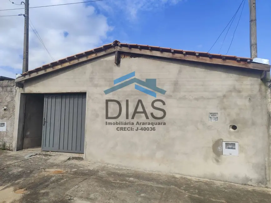 Foto 1 de Casa com 2 quartos à venda, 54m2 em Jardim Roberto Selmi Dei, Araraquara - SP