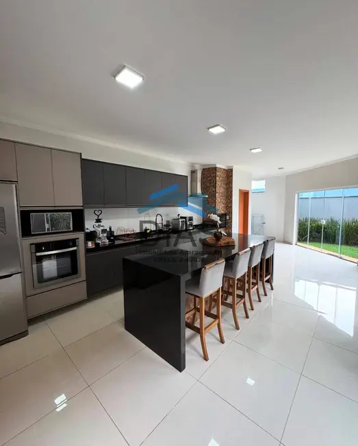 Foto 6 de Casa com 3 quartos à venda, 300m2 em Quinta do Salto Residence, Araraquara - SP