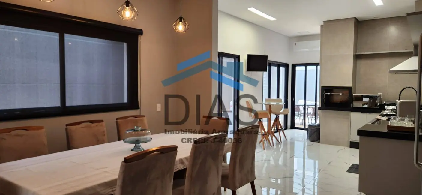Foto 2 de Casa com 3 quartos à venda, 275m2 em Parque Residencial Damha, Araraquara - SP