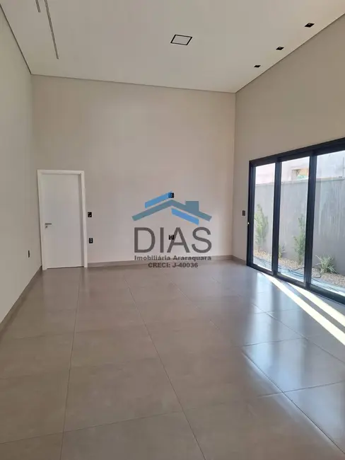 Casa com 3 quartos à venda, 305m2 em Residencial Village Damha, Araraquara - SP - imagem 3 Foto 3 de Casa com 3 quartos à venda, 305m2 em Residencial Village Damha, Araraquara - SP