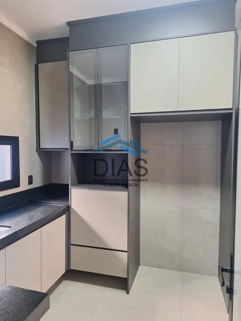Casa com 3 quartos à venda, 305m2 em Residencial Village Damha, Araraquara - SP - imagem 6 Foto 6 de Casa com 3 quartos à venda, 305m2 em Residencial Village Damha, Araraquara - SP