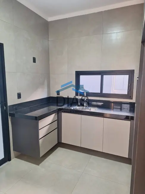 Casa com 3 quartos à venda, 305m2 em Residencial Village Damha, Araraquara - SP - imagem 5 Foto 5 de Casa com 3 quartos à venda, 305m2 em Residencial Village Damha, Araraquara - SP