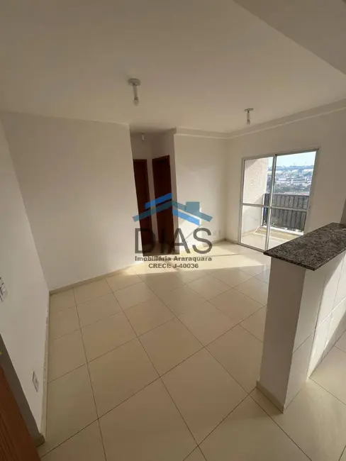 Foto 2 de Apartamento com 2 quartos à venda em Vila Furlan, Araraquara - SP