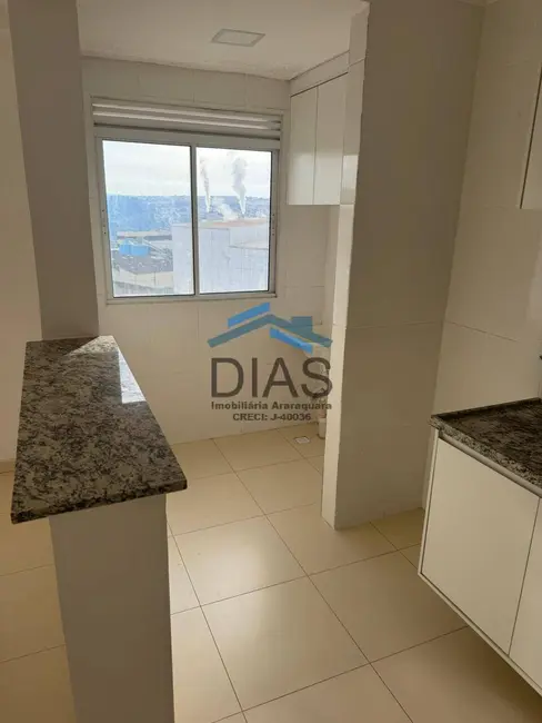 Foto 4 de Apartamento com 2 quartos à venda em Vila Furlan, Araraquara - SP
