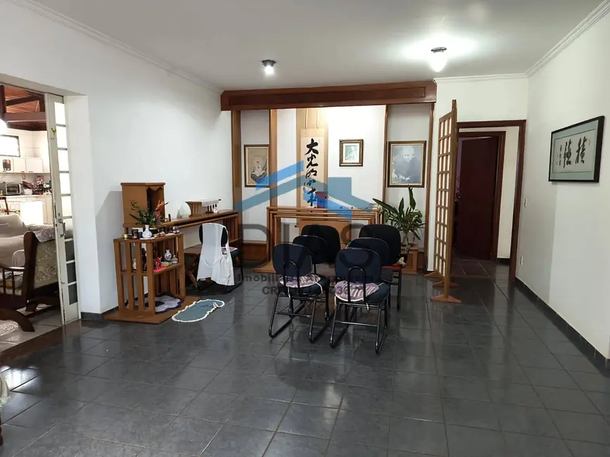 Casa com 4 quartos à venda, 839m2 em Jardim Califórnia, Araraquara - SP - imagem 1 Foto 1 de Casa com 4 quartos à venda, 839m2 em Jardim Califórnia, Araraquara - SP