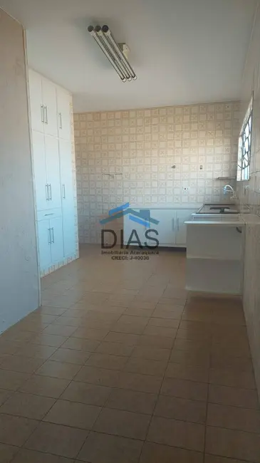 Foto 4 de Casa com 3 quartos à venda, 335m2 em Jardim do Carmo, Araraquara - SP