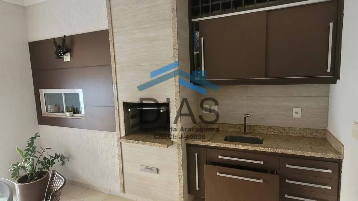 Casa com 3 quartos à venda, 300m2 em Residencial Village Damha, Araraquara - SP - imagem 4 Foto 4 de Casa com 3 quartos à venda, 300m2 em Residencial Village Damha, Araraquara - SP