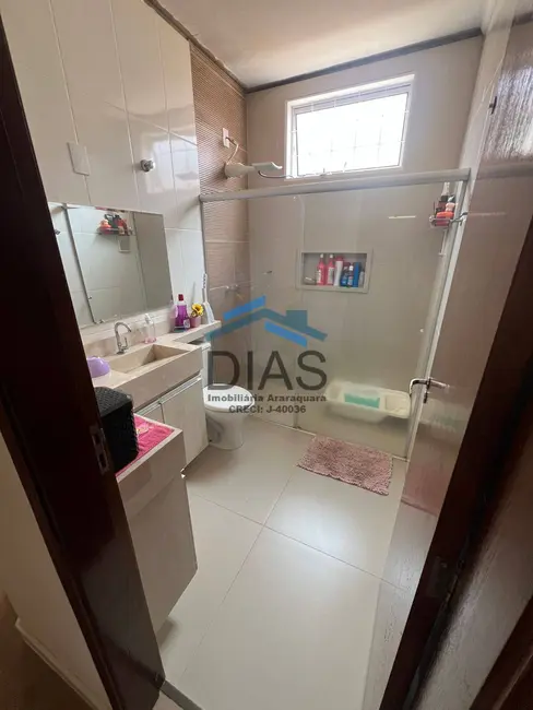 Foto 5 de Casa com 2 quartos à venda, 200m2 em Jardim Boa Vista, Araraquara - SP