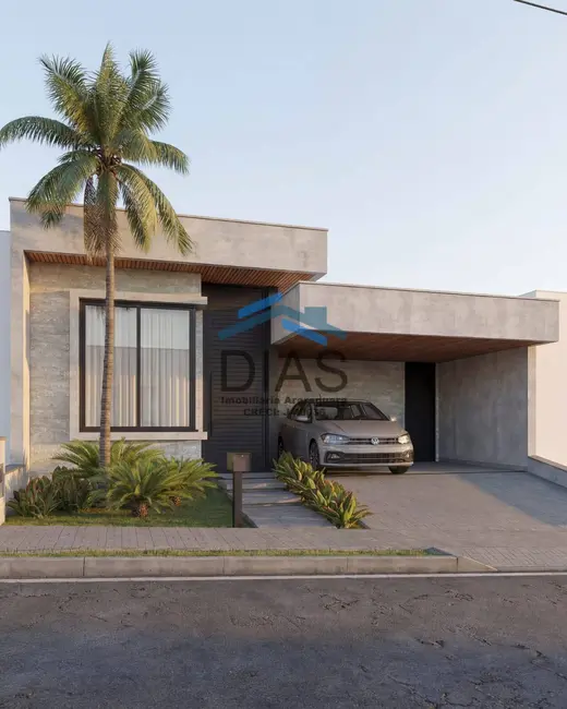 Casa com 3 quartos à venda, 250m2 em Parque Laranjeiras, Araraquara - SP - imagem 1 Foto 1 de Casa com 3 quartos à venda, 250m2 em Parque Laranjeiras, Araraquara - SP