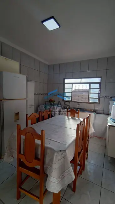 Foto 4 de Casa com 3 quartos à venda, 285m2 em Parque Residencial Iguatemi, Araraquara - SP