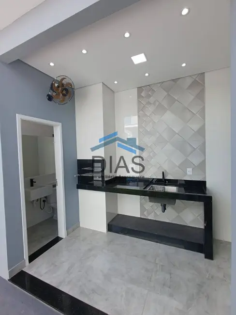 Casa com 3 quartos à venda, 200m2 em Jardim Marialice, Araraquara - SP - imagem 6 Foto 6 de Casa com 3 quartos à venda, 200m2 em Jardim Marialice, Araraquara - SP