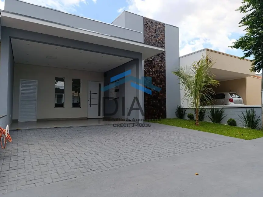 Casa com 3 quartos à venda, 200m2 em Jardim Marialice, Araraquara - SP - imagem 1 Foto 1 de Casa com 3 quartos à venda, 200m2 em Jardim Marialice, Araraquara - SP