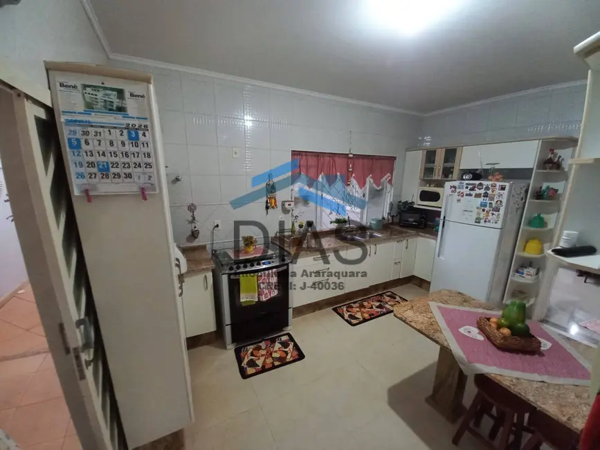 Foto 5 de Casa com 3 quartos à venda, 402m2 em Vila Harmonia, Araraquara - SP