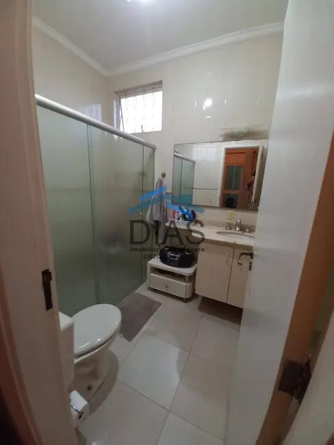 Foto 8 de Casa com 3 quartos à venda, 402m2 em Vila Harmonia, Araraquara - SP