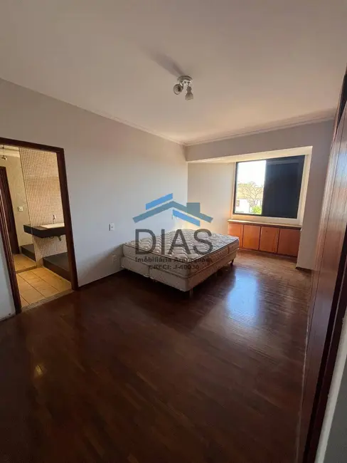 Foto 9 de Apartamento com 3 quartos à venda em Centro, Araraquara - SP