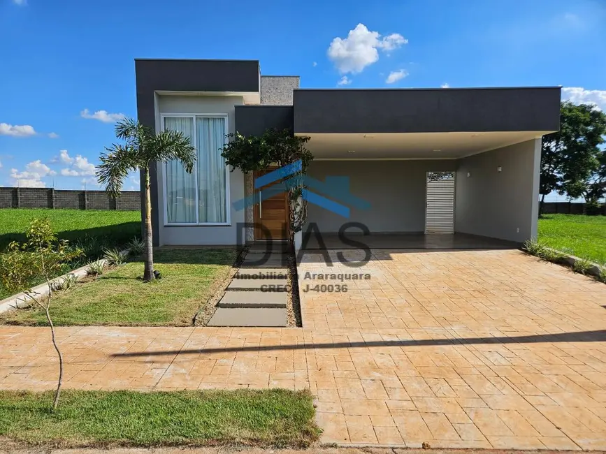 Foto 1 de Casa com 3 quartos à venda, 250m2 em Jardim São Camilo II, Araraquara - SP