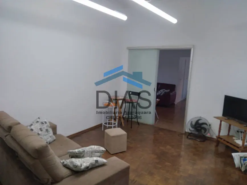 Foto 5 de Casa com 4 quartos à venda, 300m2 em Centro, Araraquara - SP