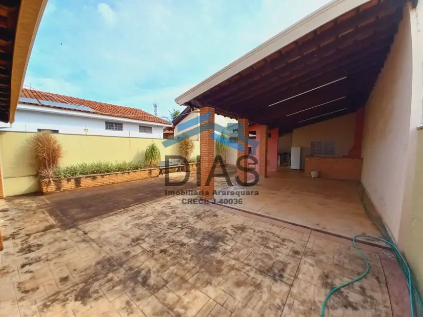 Casa com 3 quartos à venda, 420m2 em Jardim Aclimação, Araraquara - SP - imagem 8 Foto 8 de Casa com 3 quartos à venda, 420m2 em Jardim Aclimação, Araraquara - SP